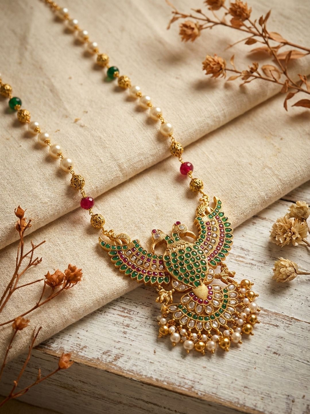 Jadau Kundan Garuda Pendant Neckalce
