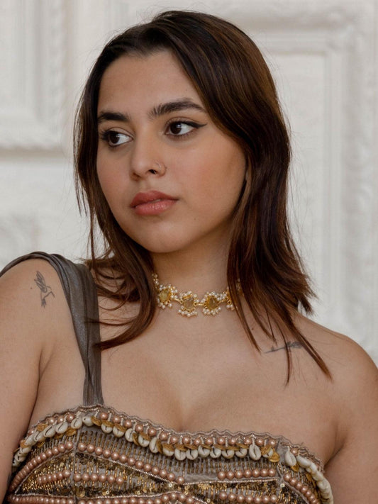 Ishhaara Aaliyah In Sunela Choker Yellow