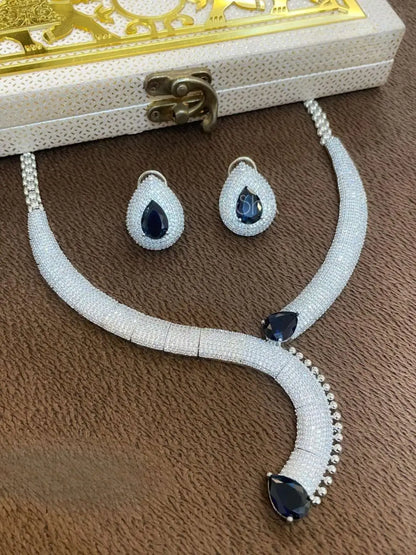 Ishhaara Ad Studded Serpent Jewellery Set