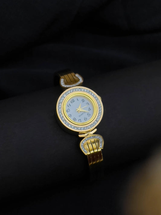 Ishhaara Antitarnish Two Stone Style Bracelet Watch