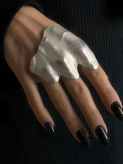 Ishhaara Asymmetrical Pleated Knuckle Ring