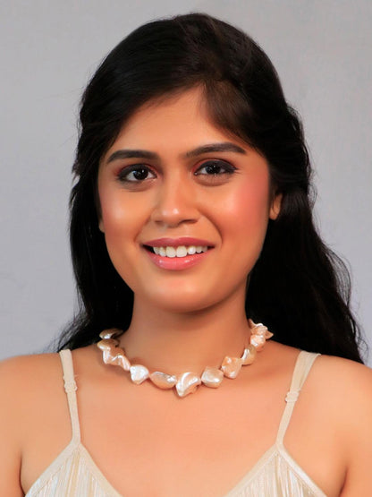 Ishhaara Baroque Statement Necklace Baby Pink