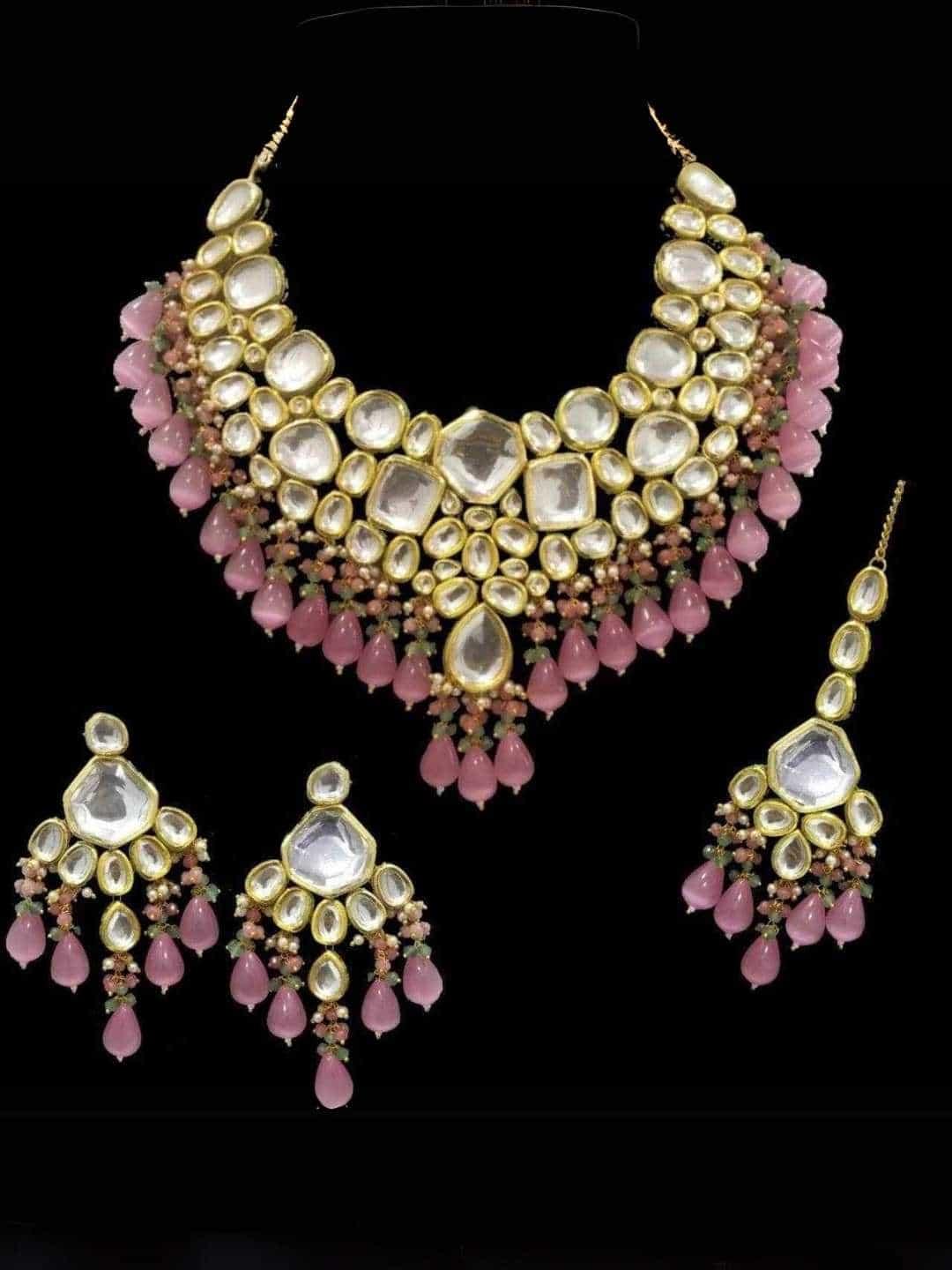 Ishhaara Big Kundan Bridal Necklace With Teeka