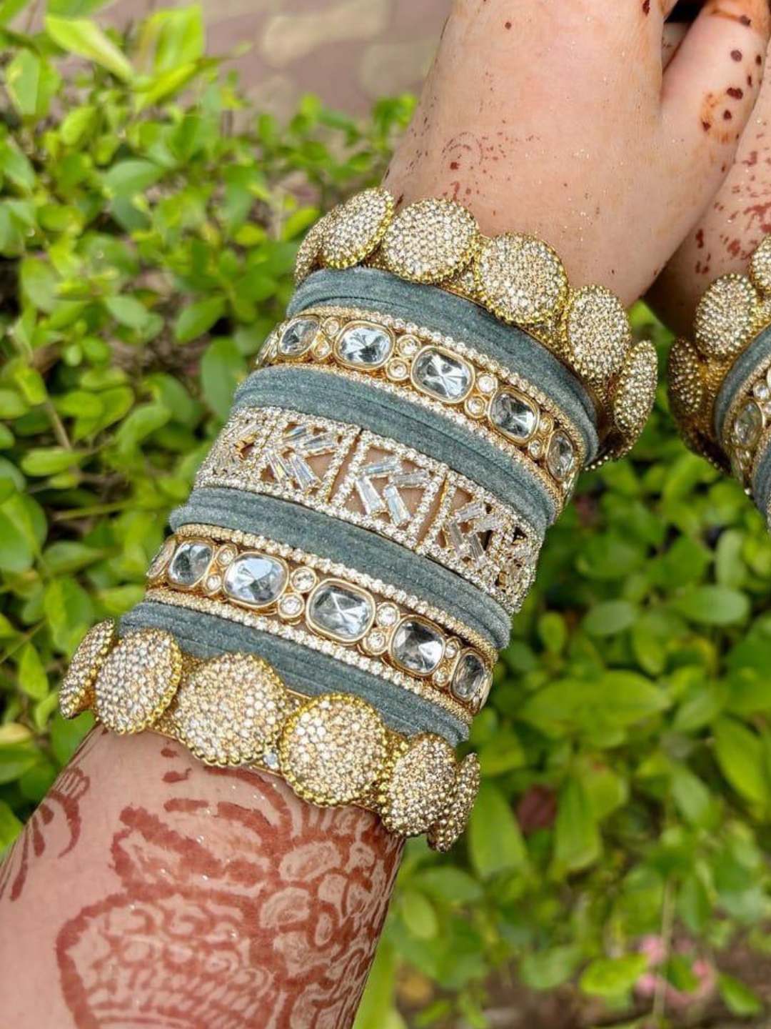 Ishhaara Big Polki Kundan Studded Bridal Chooda