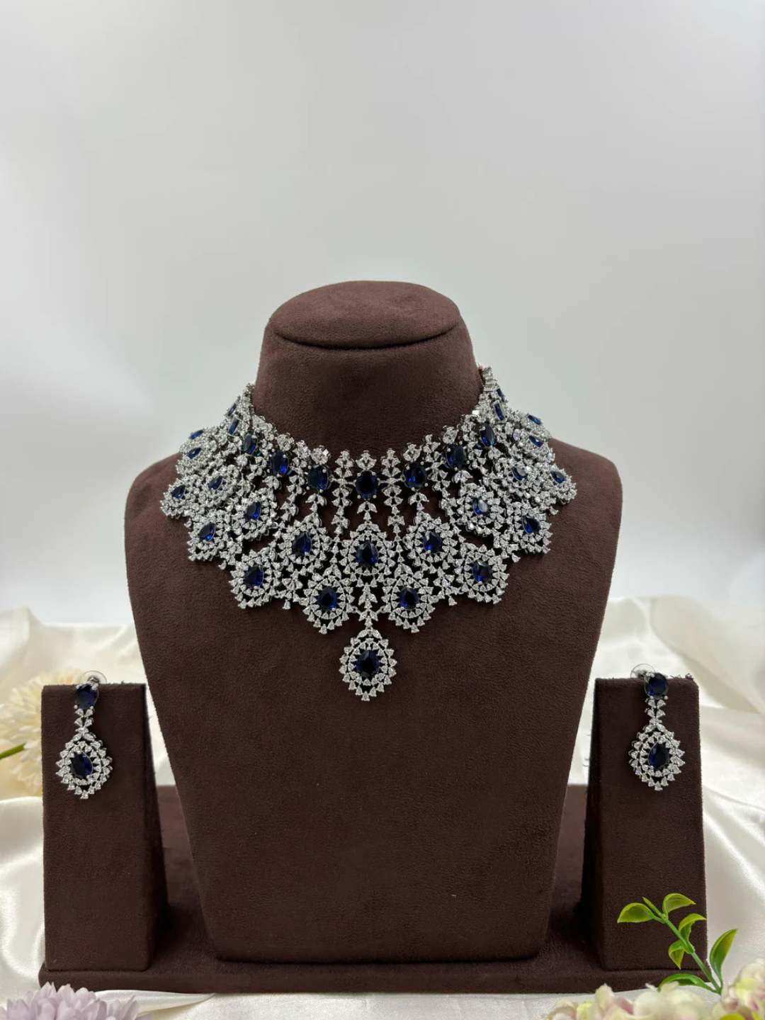 Ishhaara Blue Esha Cz Choker Necklace Set