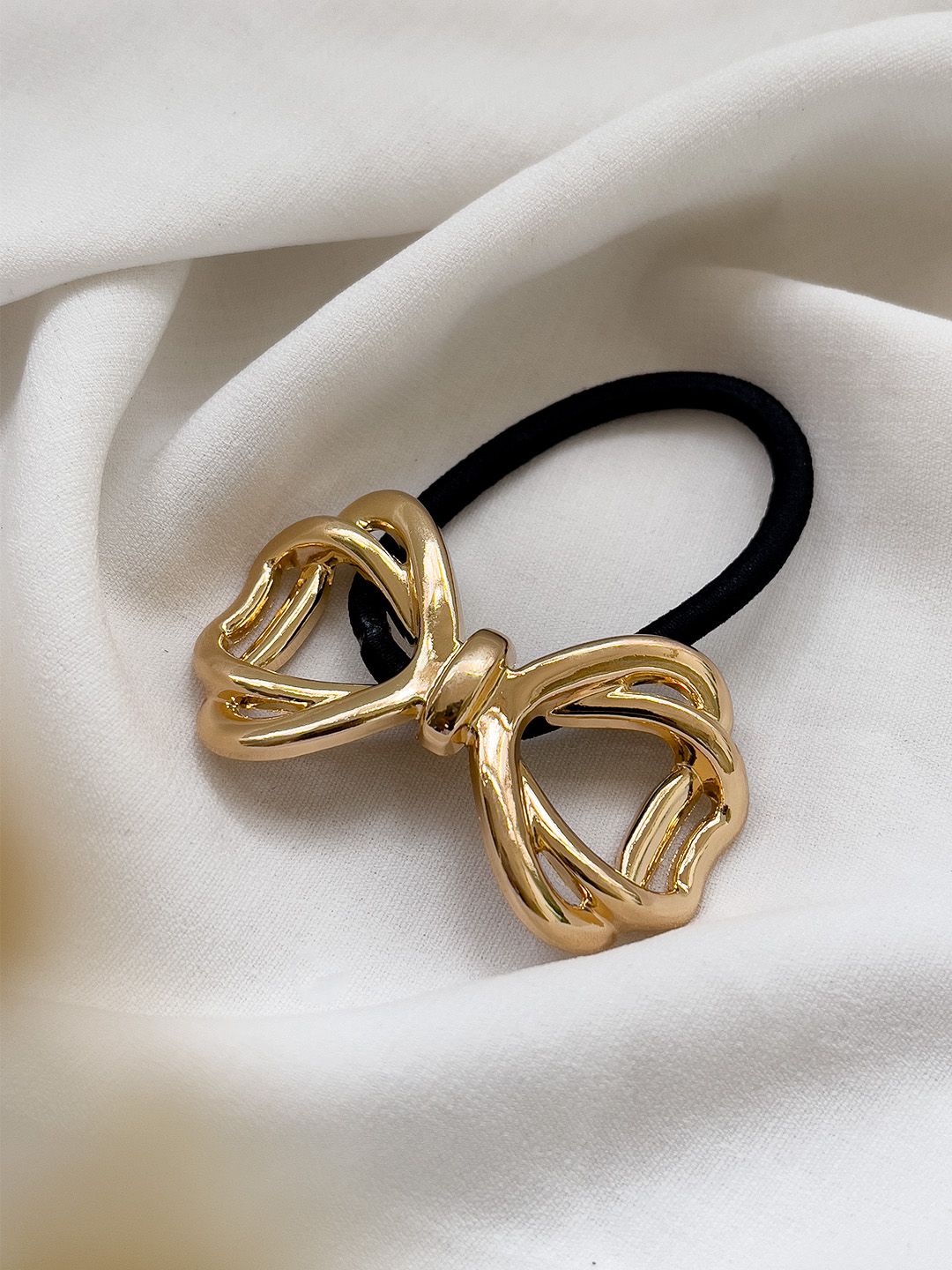 Ishhaara Bow Shaped Stainless Steel Rubber Band