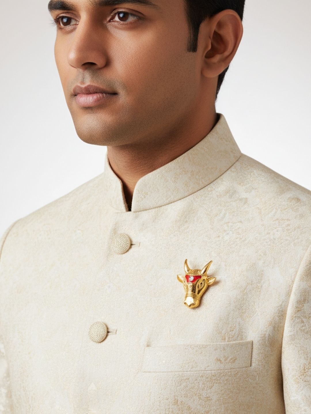 Ishhaara Brass Bull Head Enamel Brooch