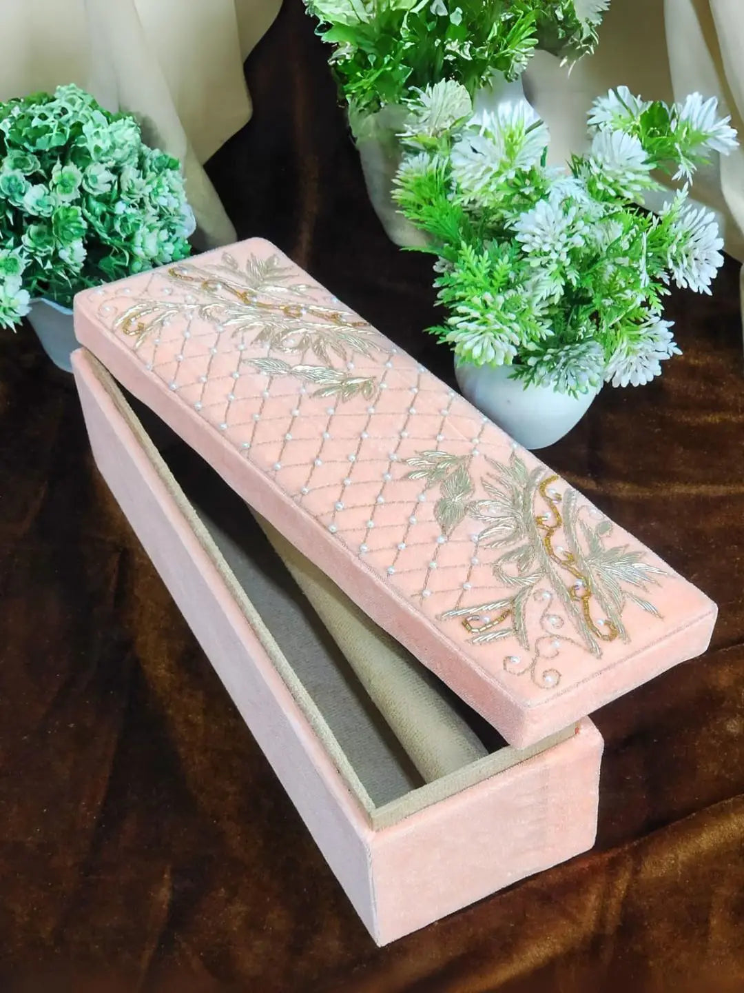 Ishhaara Bridal Pink Embroidery Chooda Box