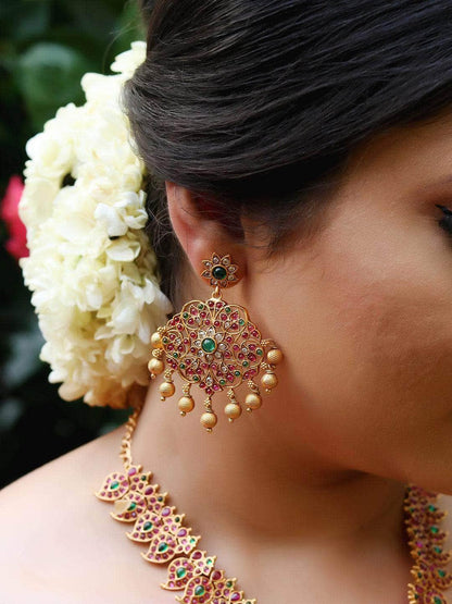 Ishhaara Bridal Red And Green Mango Design Necklace Set