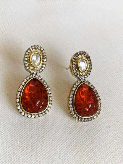 Ishhaara Carved Stone Polki Drop Necklace Set
