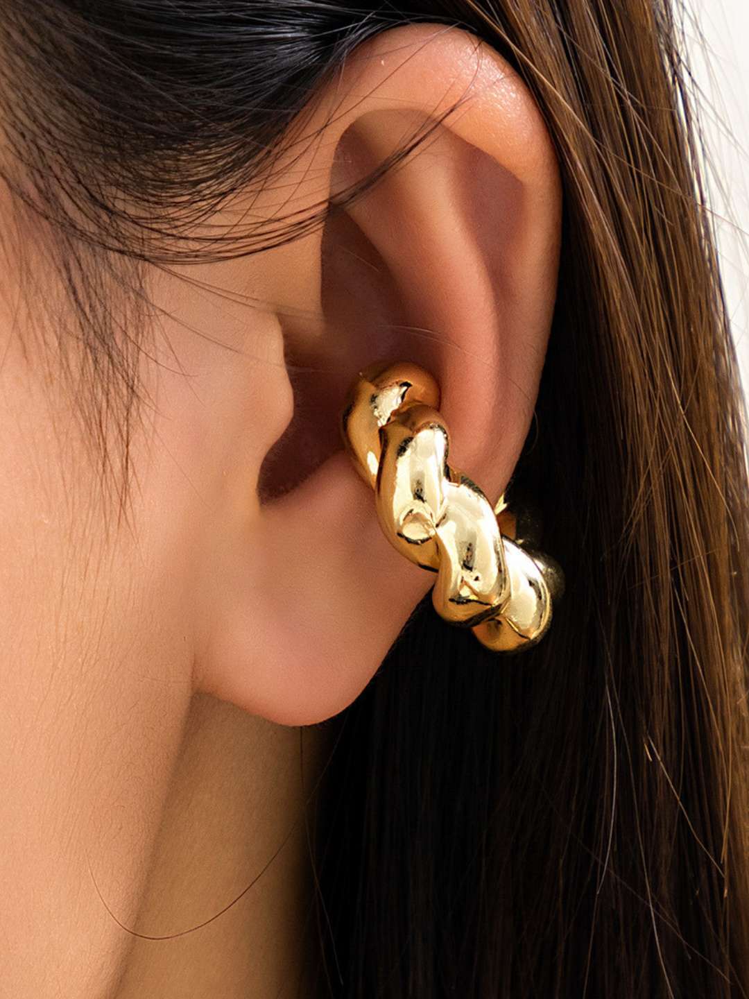 Ishhaara Chic Gold Silver Plated Twisted Ear Cuff Earrings