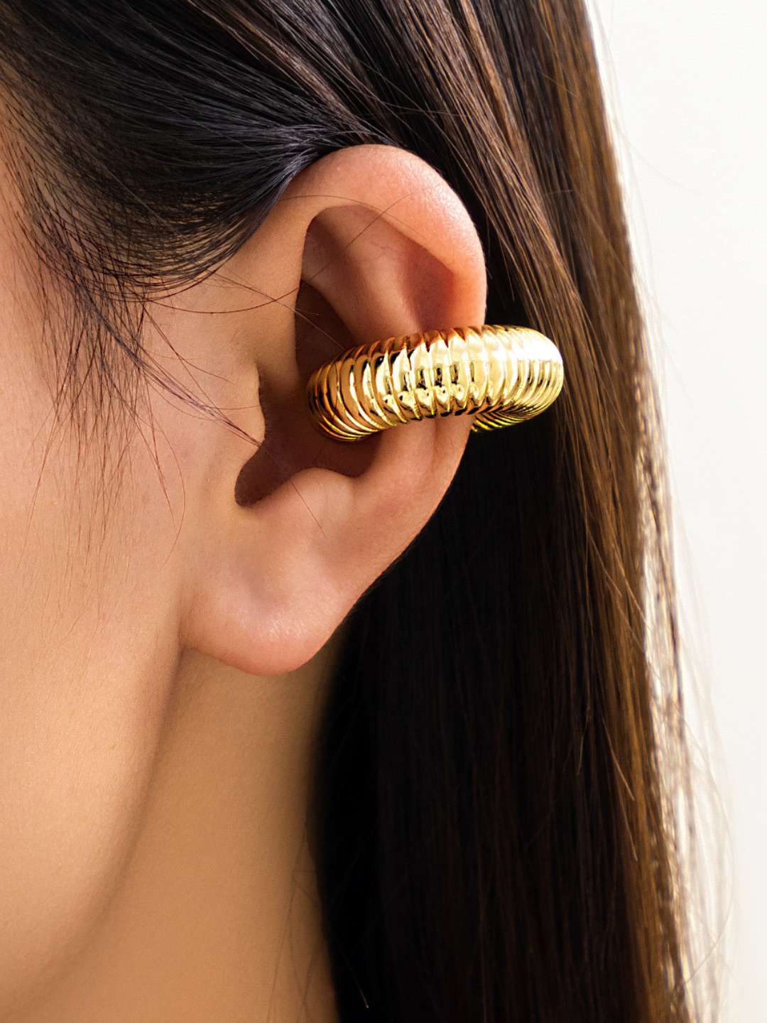 Ishhaara Chunky C Shaped Earcuff Earrings