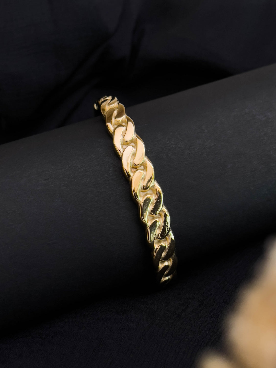Ishhaara Classic Link Stack Band