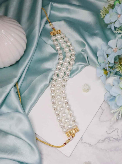 Ishhaara Classic Pearls Choker