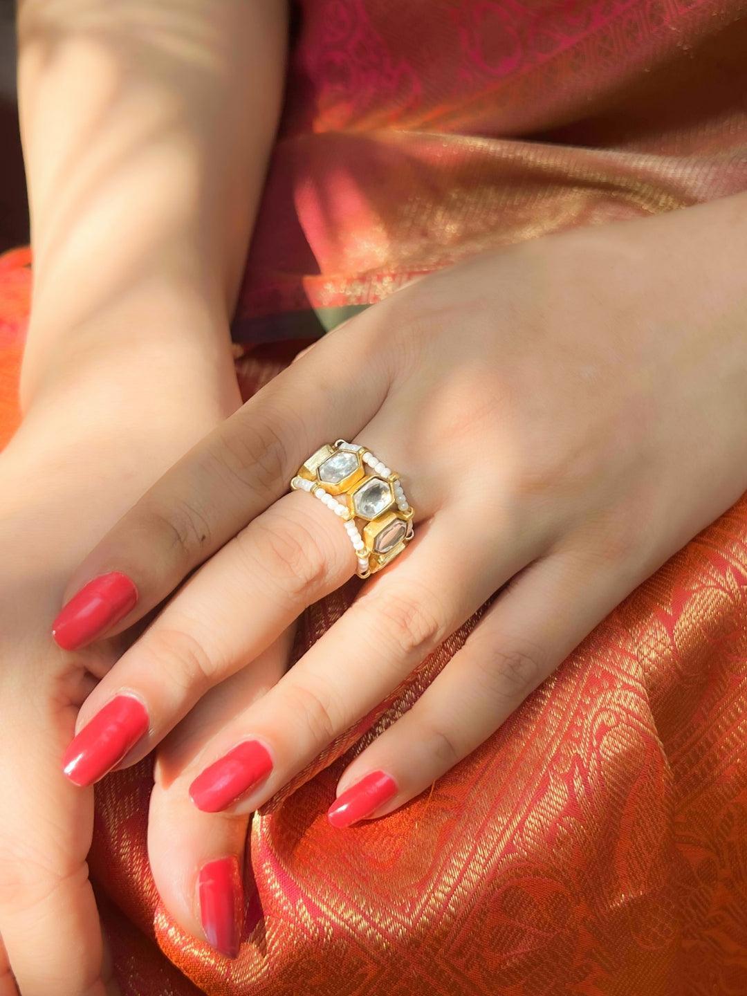 Ishhaara Classic Polki Stone Ring White