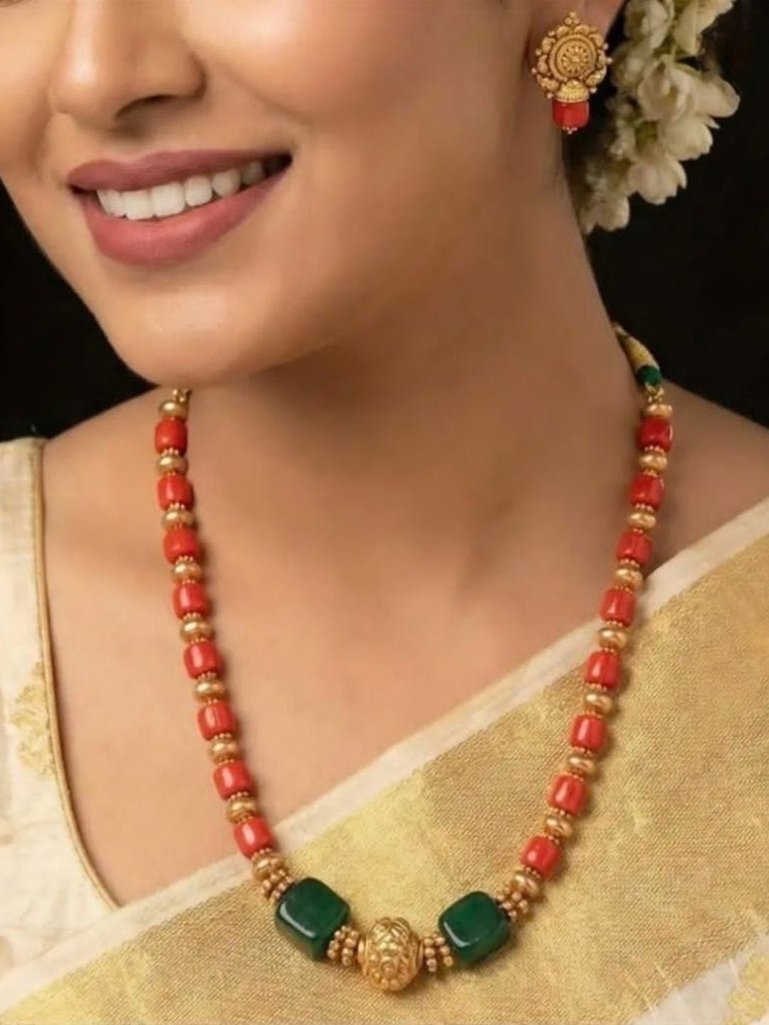 Ishhaara Coral Studded Flat Beads Necklace