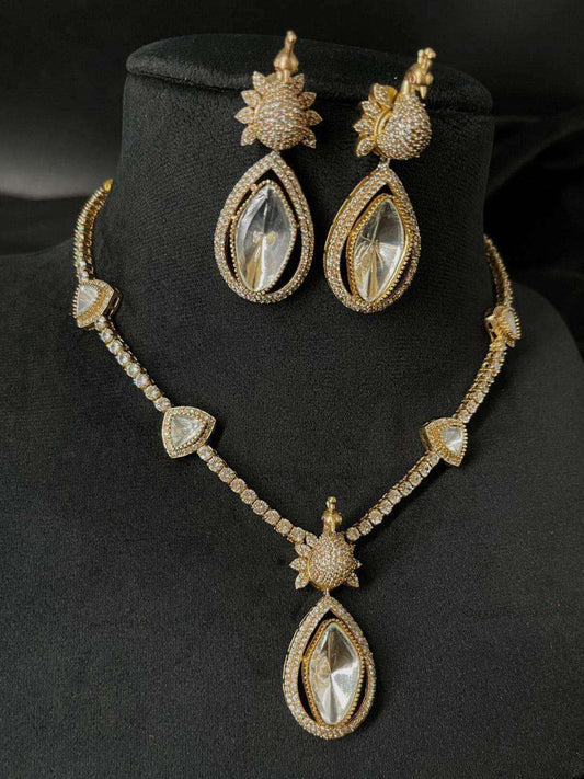 Ishhaara Cubic Zirconia Water Drop Decor Jewelry Set