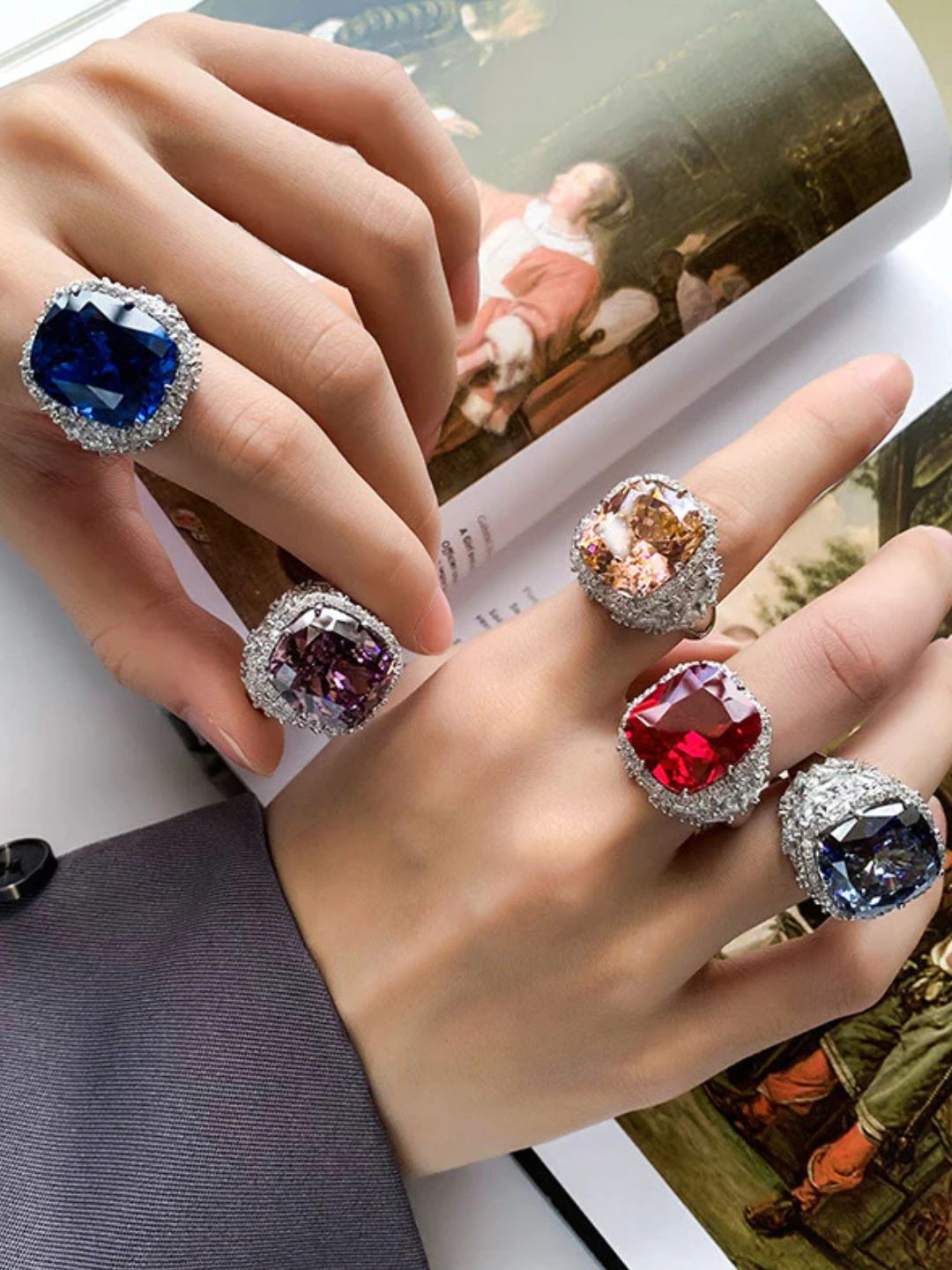 Ishhaara Cushion Cut Halo Ring