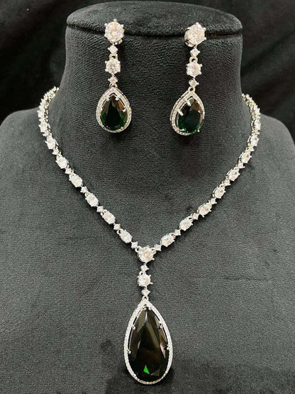 Ishhaara Deepika Padukone Drop Necklace