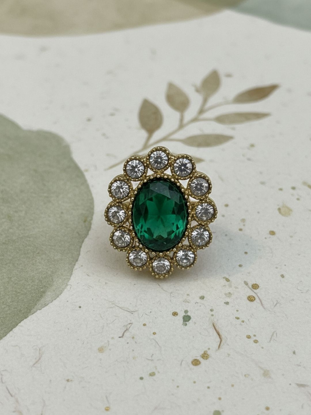 Ishhaara Diamond Cluster Ring