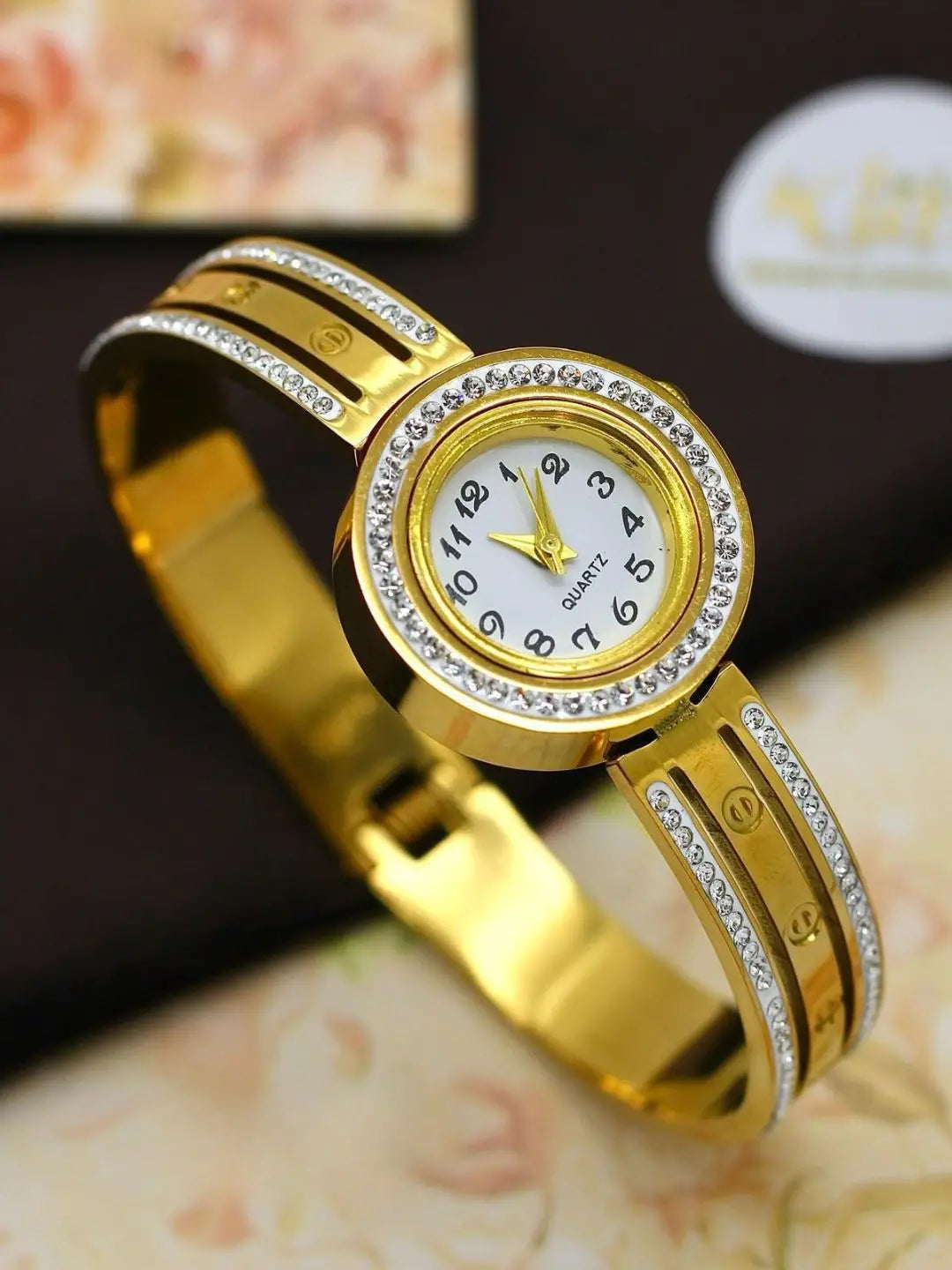 Ishhaara Elegant Cartier Designed Bracelet Watch