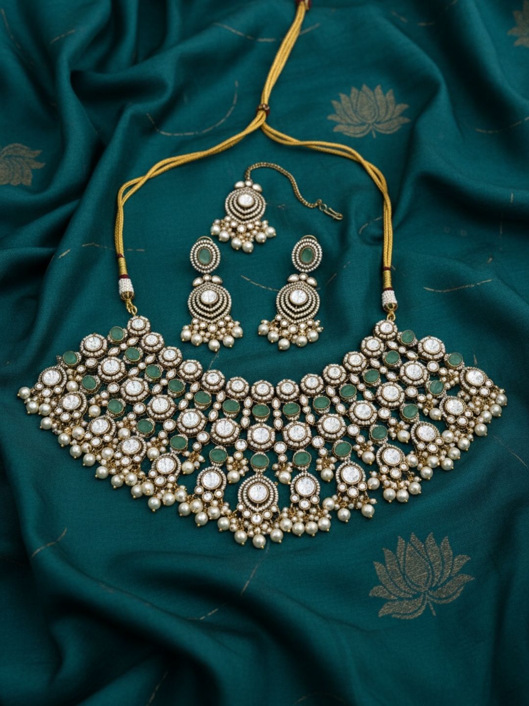 Ishhaara Embellished Bridal Victorian Mint Green Necklace