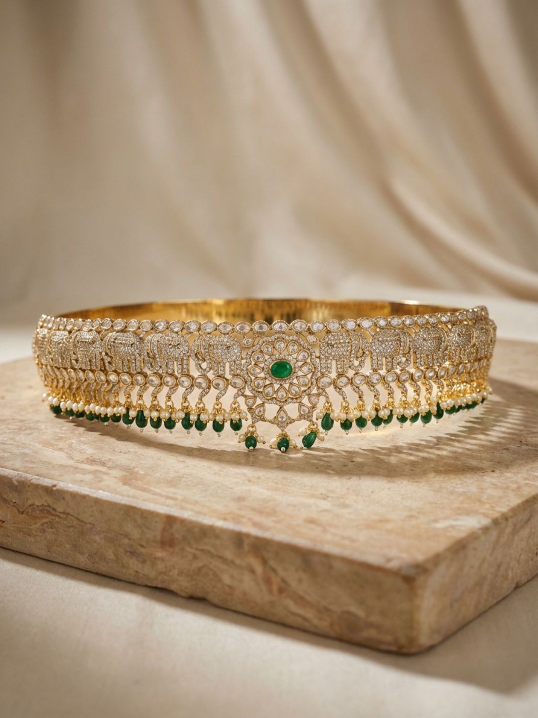 Ishhaara Emerald Studded Bridal Hip Belt