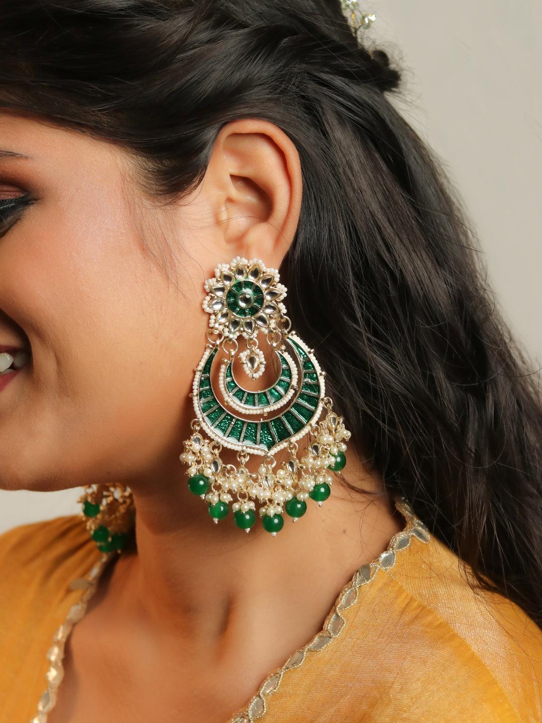 Ishhaara Emerald Studded Kundan Chandbali