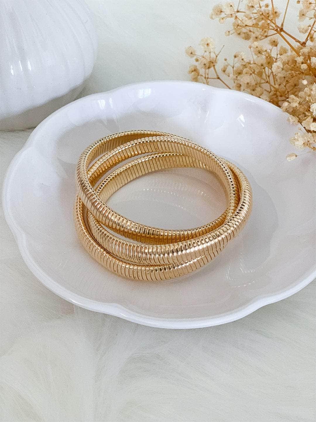 Ishhaara Erica J Fernandes In Triple Layer Wrap Stretchable Bracelet