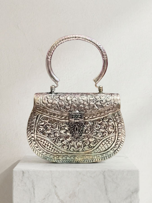 Ishhaara Exclusive Hand Carved High Quality German Silver Purse