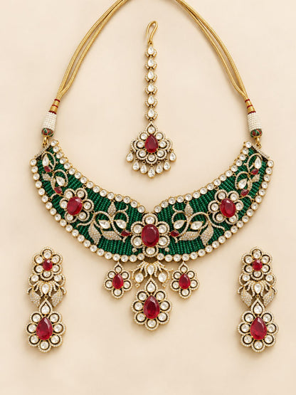 Ishhaara Exclusive Polki And Pearl Beaded Statement Necklace
