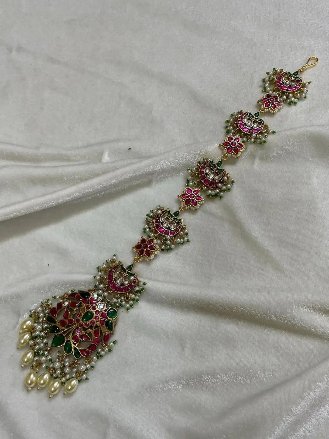Ishhaara Floral Beaded Pearl Kemp Hair Choti