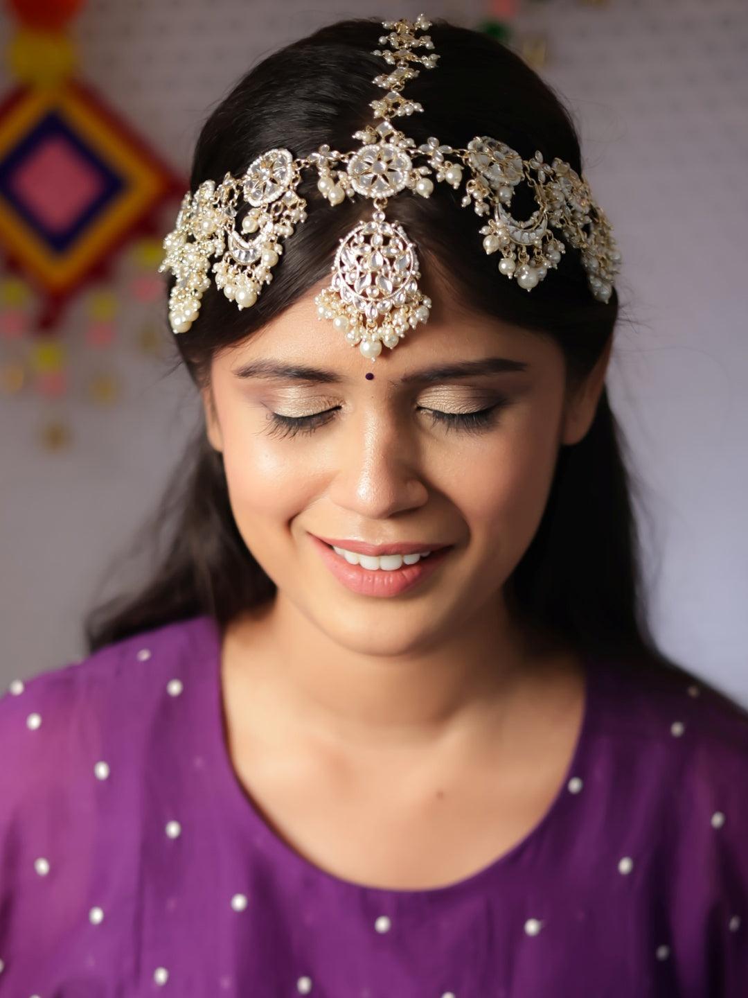 Ishhaara Flower And Chand Motif Sheesh Phool