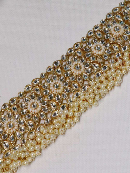 Ishhaara Flower Moti Choker