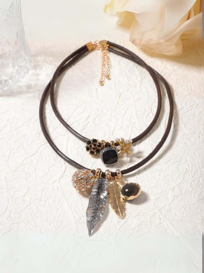Ishhaara Forest Lore Necklace