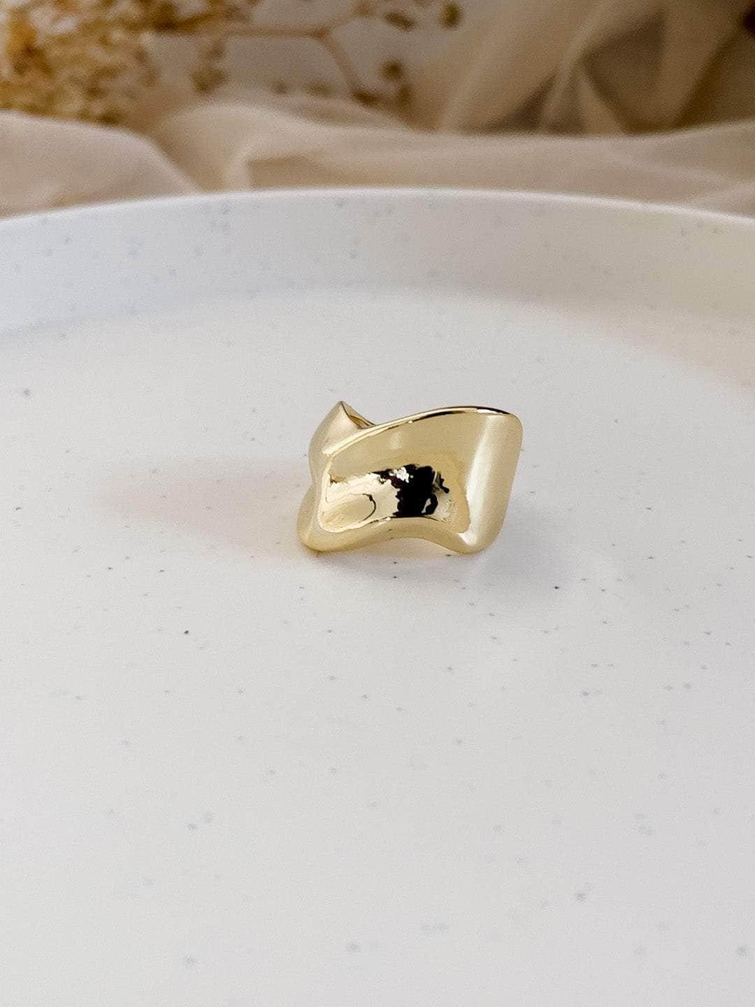 Ishhaara Fortitude Wrap Ring