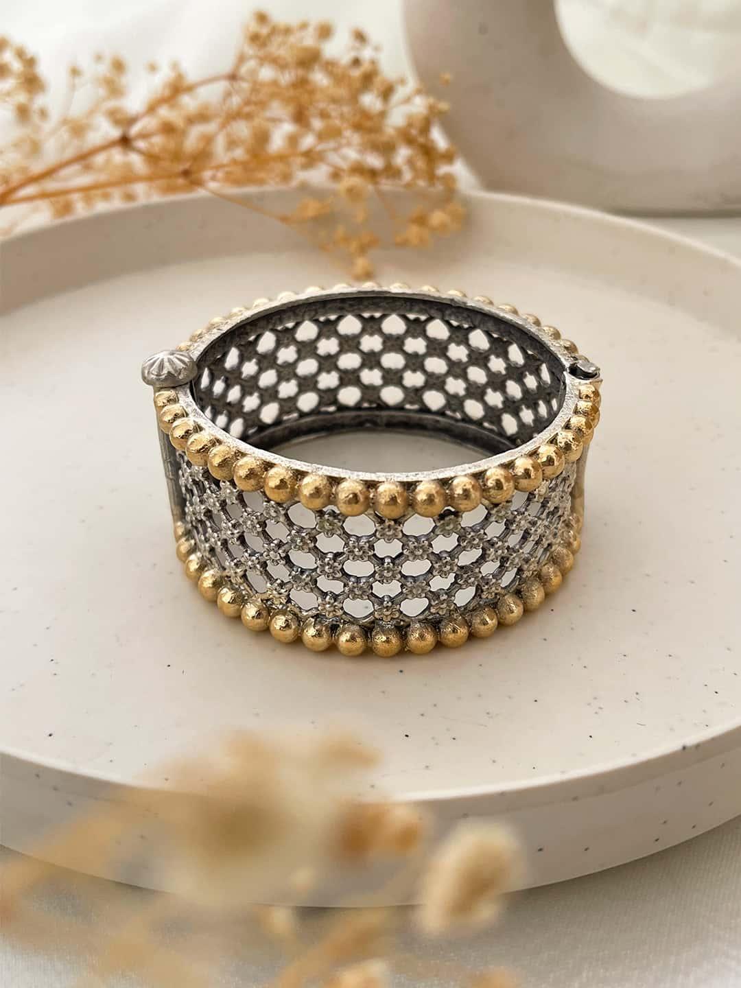 Ishhaara German Silver Plating Oxidise Moh Jaali Bangle