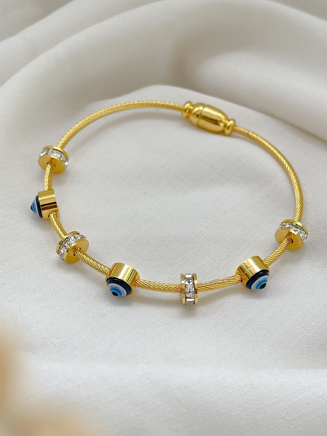 Ishhaara Gold Evil Eye Magnetic Kada