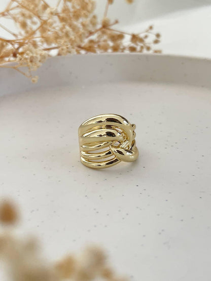 Ishhaara Gold Knot Ring