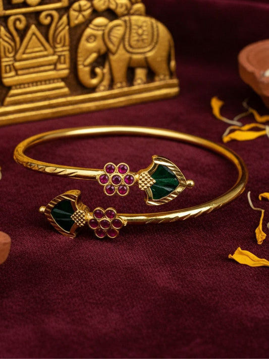 Ishhaara Gold Plated Palakka Bangles