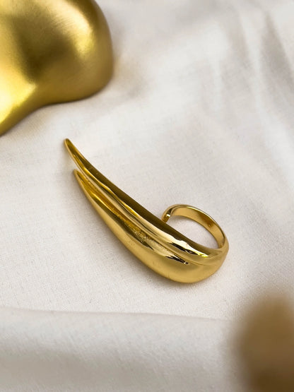 Ishhaara Gold Plated Statement Ring