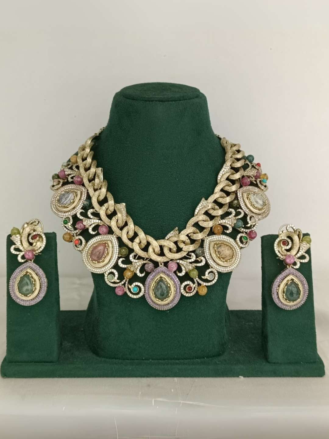 Ishhaara Gold Tone Designer Sabyasachi Inspired Necklace Set
