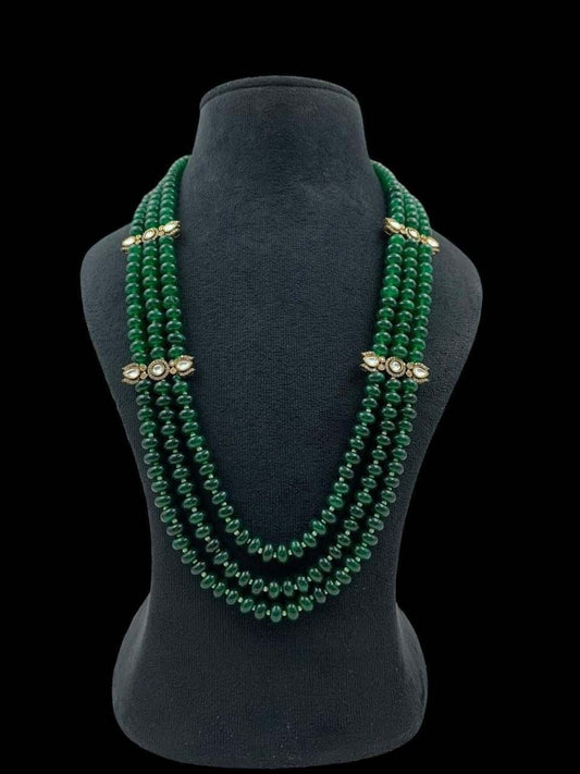 Ishhaara Green Elegant Jade Beaded Necklace