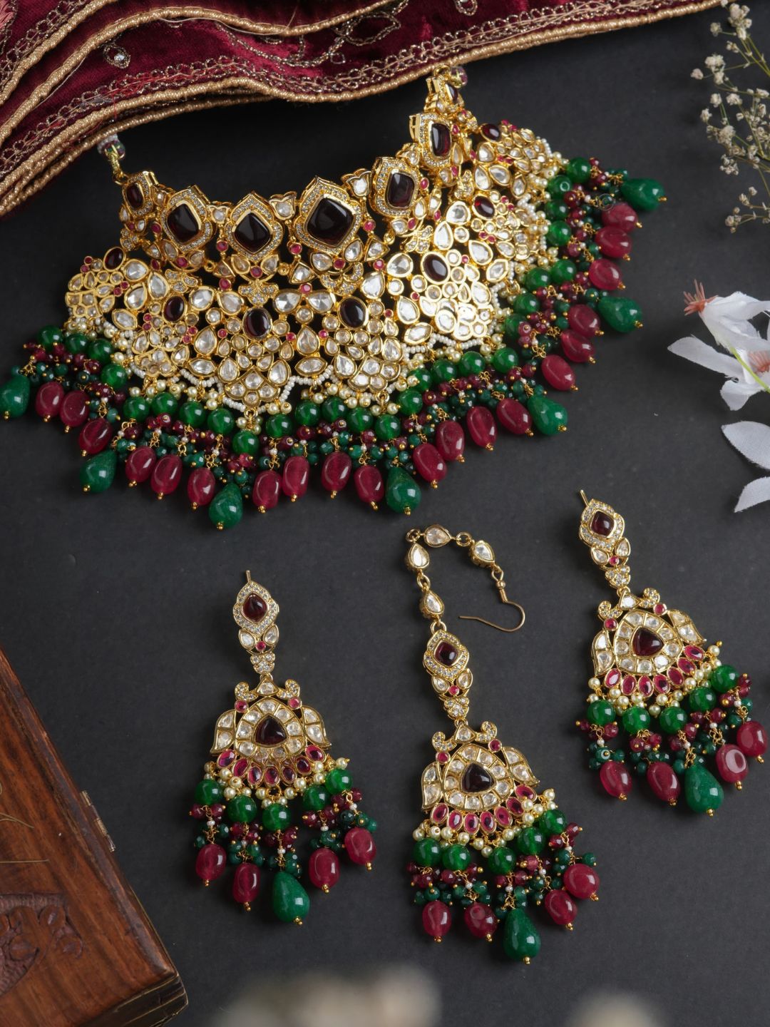 Ishhaara Green Kundan Kanti Rajputana Necklace