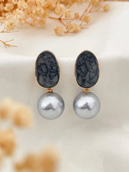 Ishhaara Pearl Drop Earrings