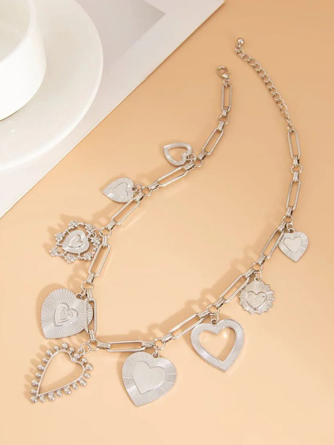 Ishhaara Heartfelt Harmony Necklace