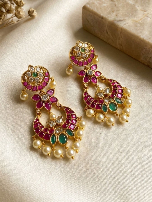 Ishhaara Intricately Carved Jadau Kundan Earrings