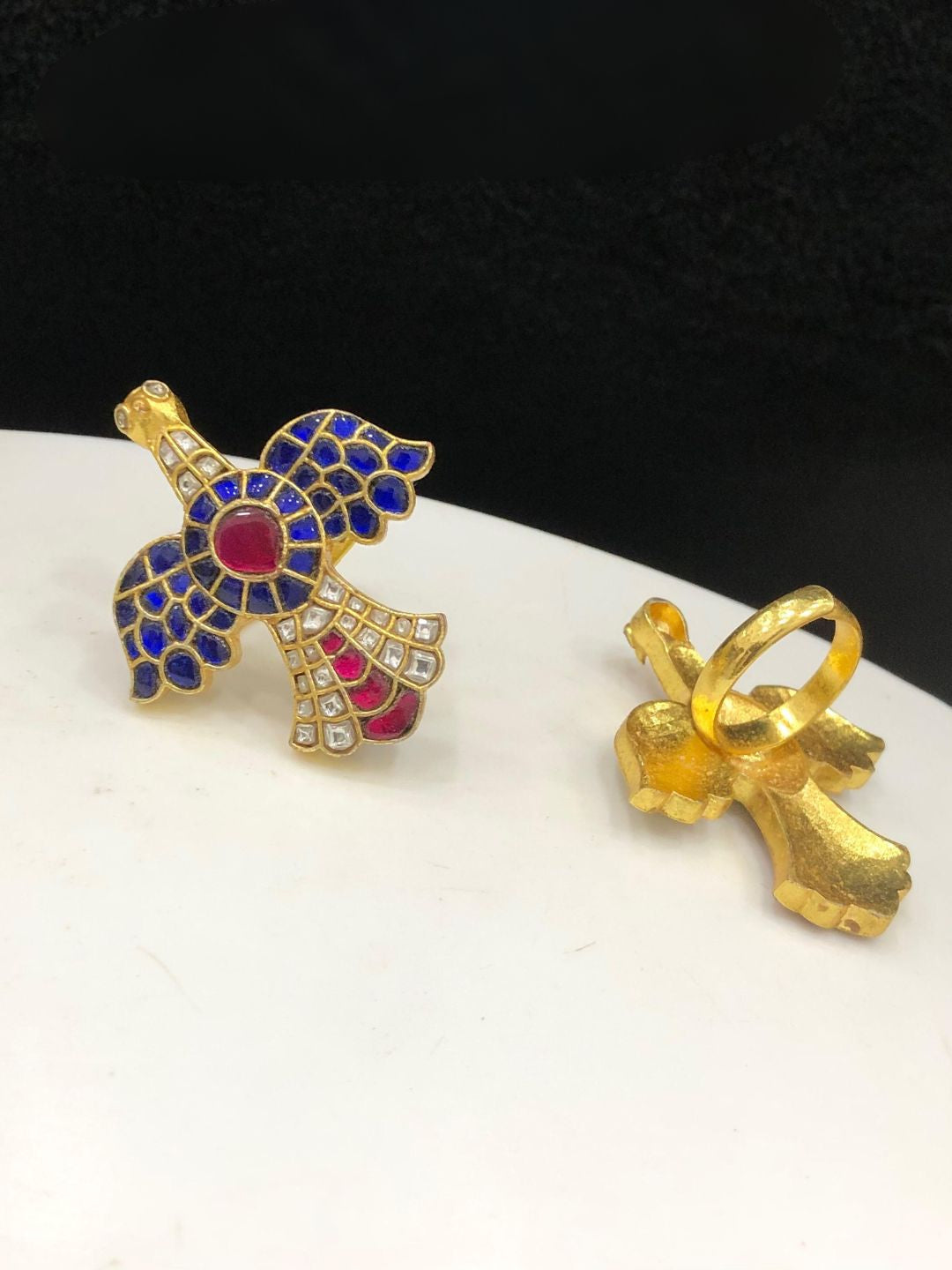 Ishhaara Jadtar Stone Garuda Ring
