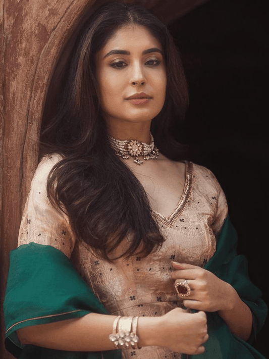 Ishhaara Kritika Kamra In Kundan Ruby Ring Red