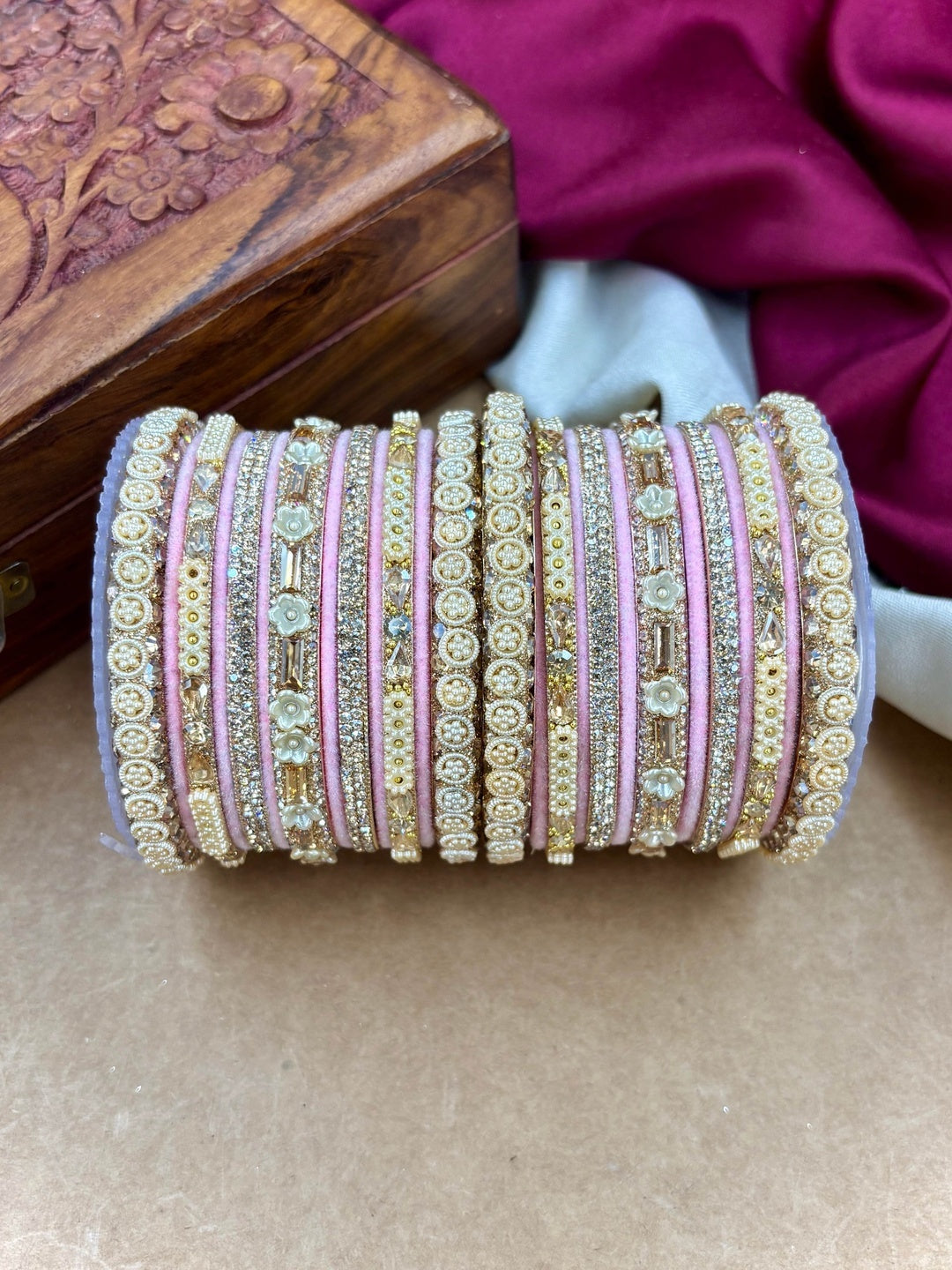Ishhaara Kundan Bangle Set — handcrafted Indian jewellery - view 10